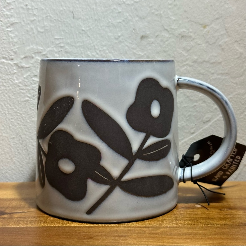 The Old Pottery Company Big size Coffee Mug Embossed Floral New